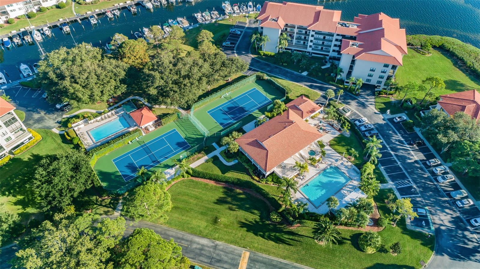 Image 24 of 47 For 1805 Mariner Drive 48