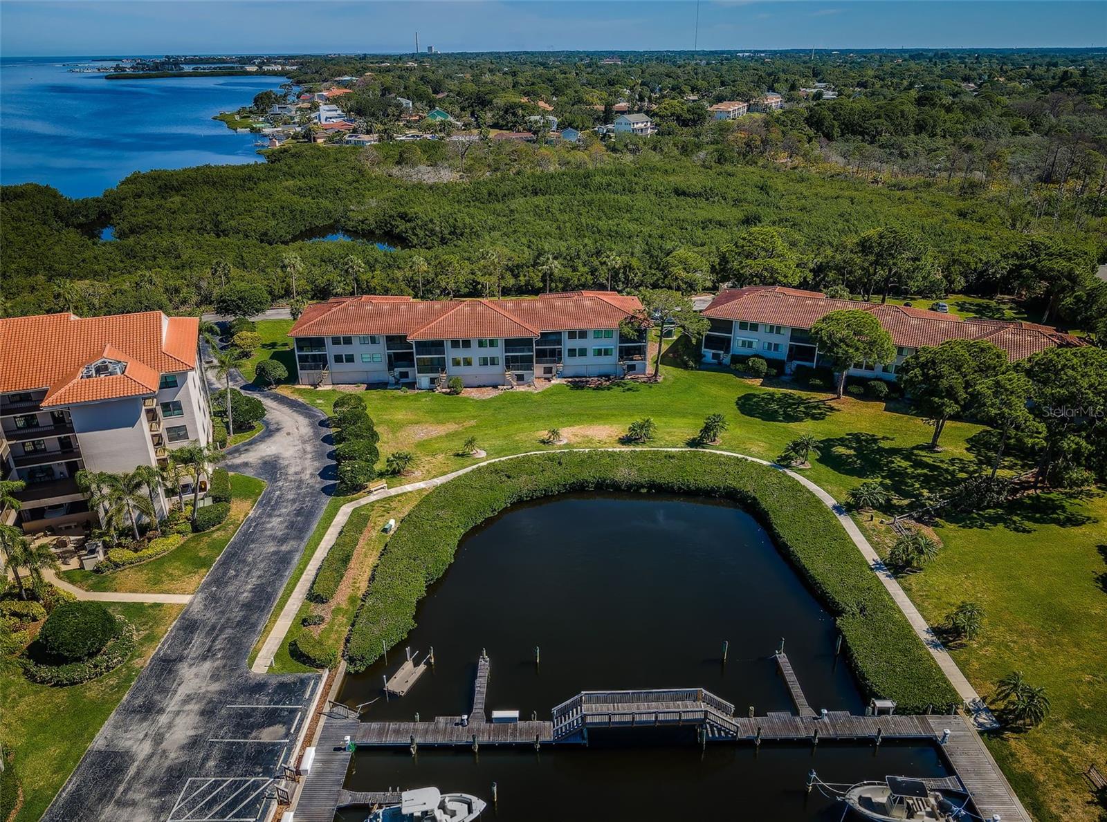 Image 4 of 47 For 1805 Mariner Drive 48