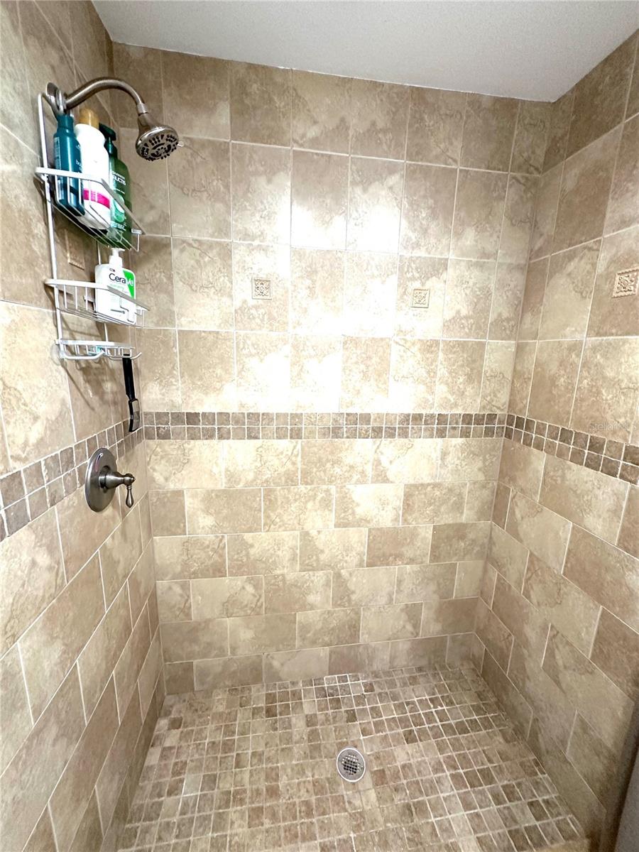 Image 44 of 47 For 1805 Mariner Drive 48