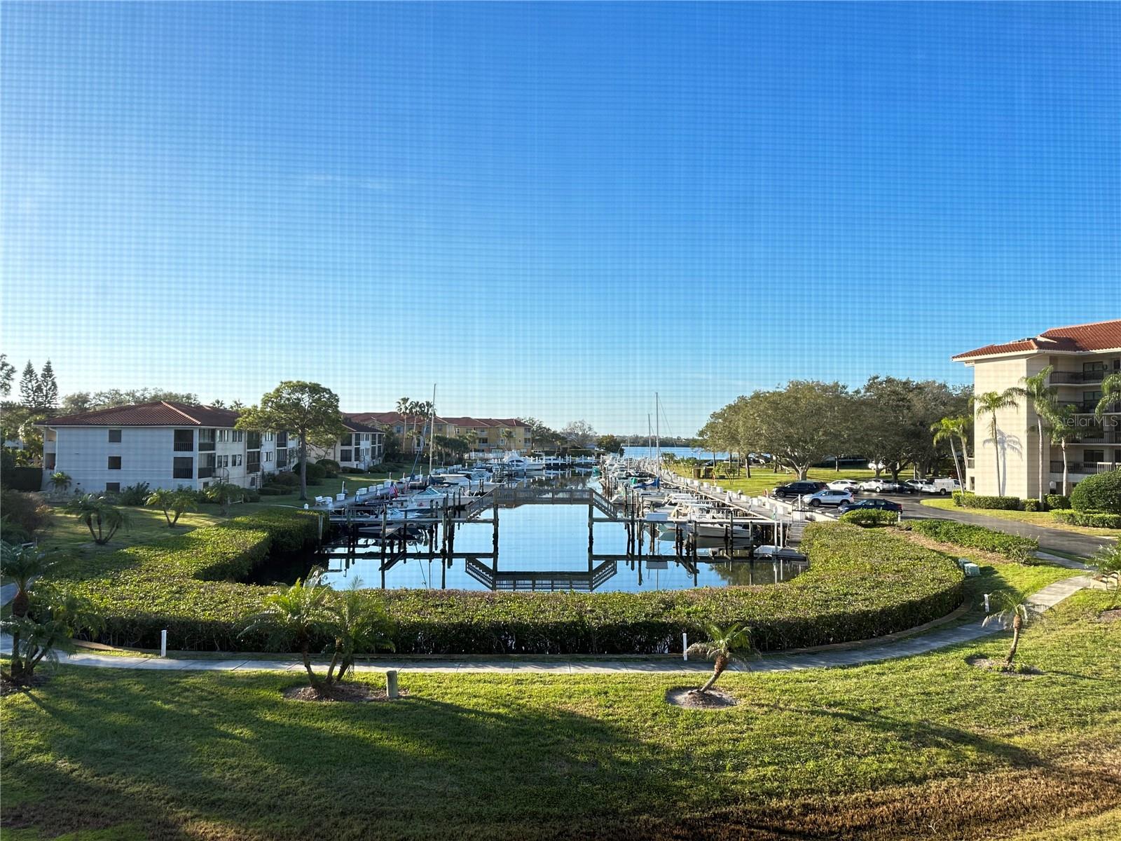 Image 6 of 47 For 1805 Mariner Drive 48