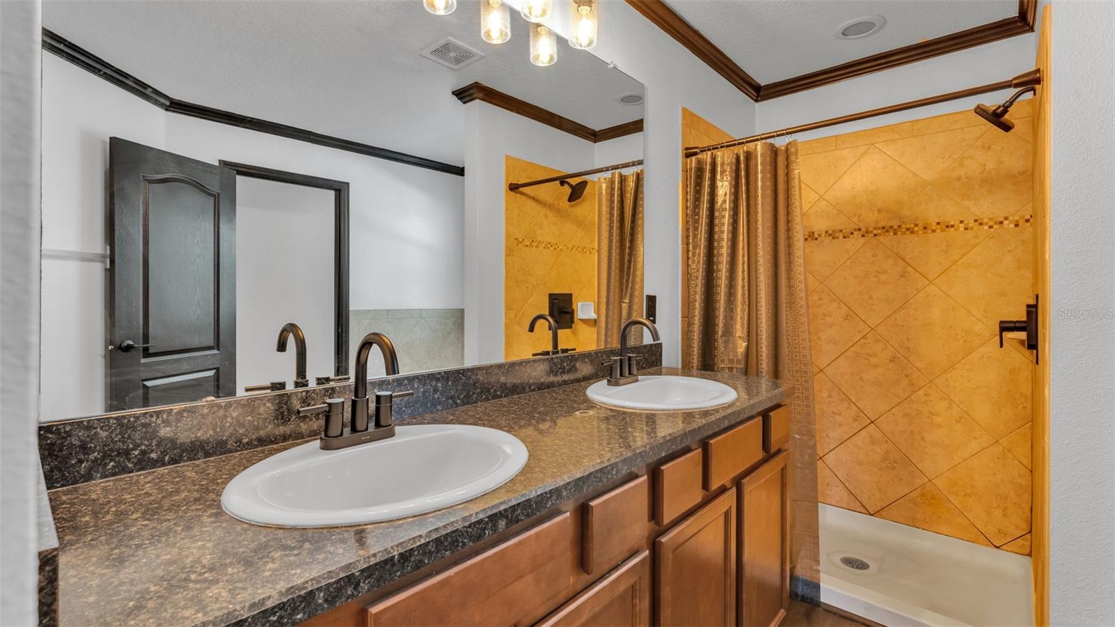 Image 43 of 65 For 3202 Magnolia Garden Drive