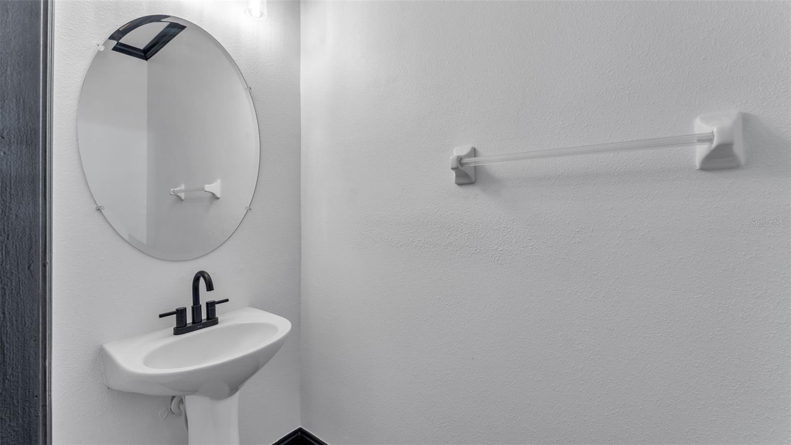 Image 8 of 65 For 3202 Magnolia Garden Drive