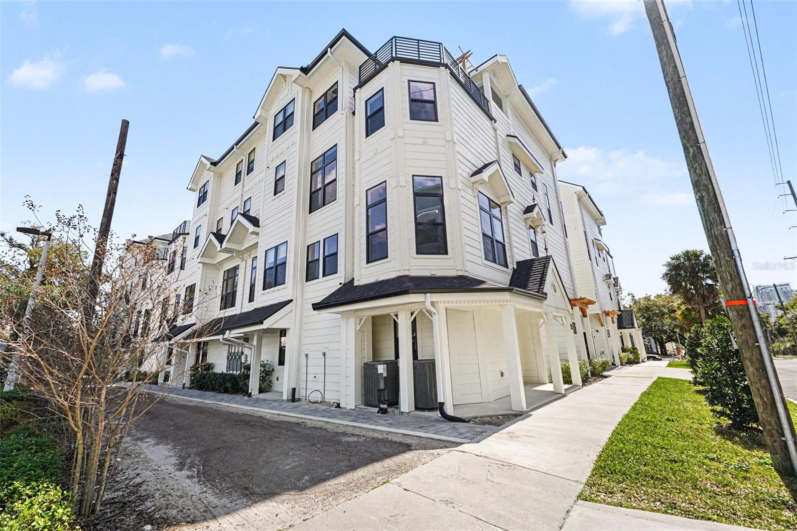 Image 2 of 25 For 1801 Morgan Street 15