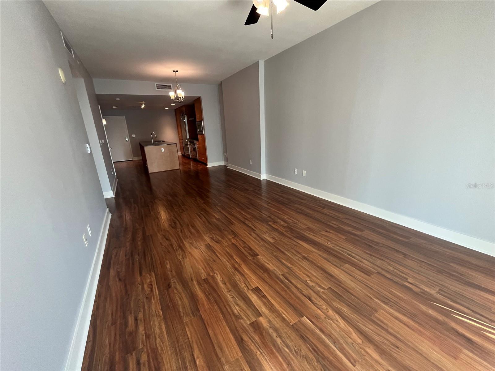 Image 10 of 38 For 1120 Kennedy Boulevard 515