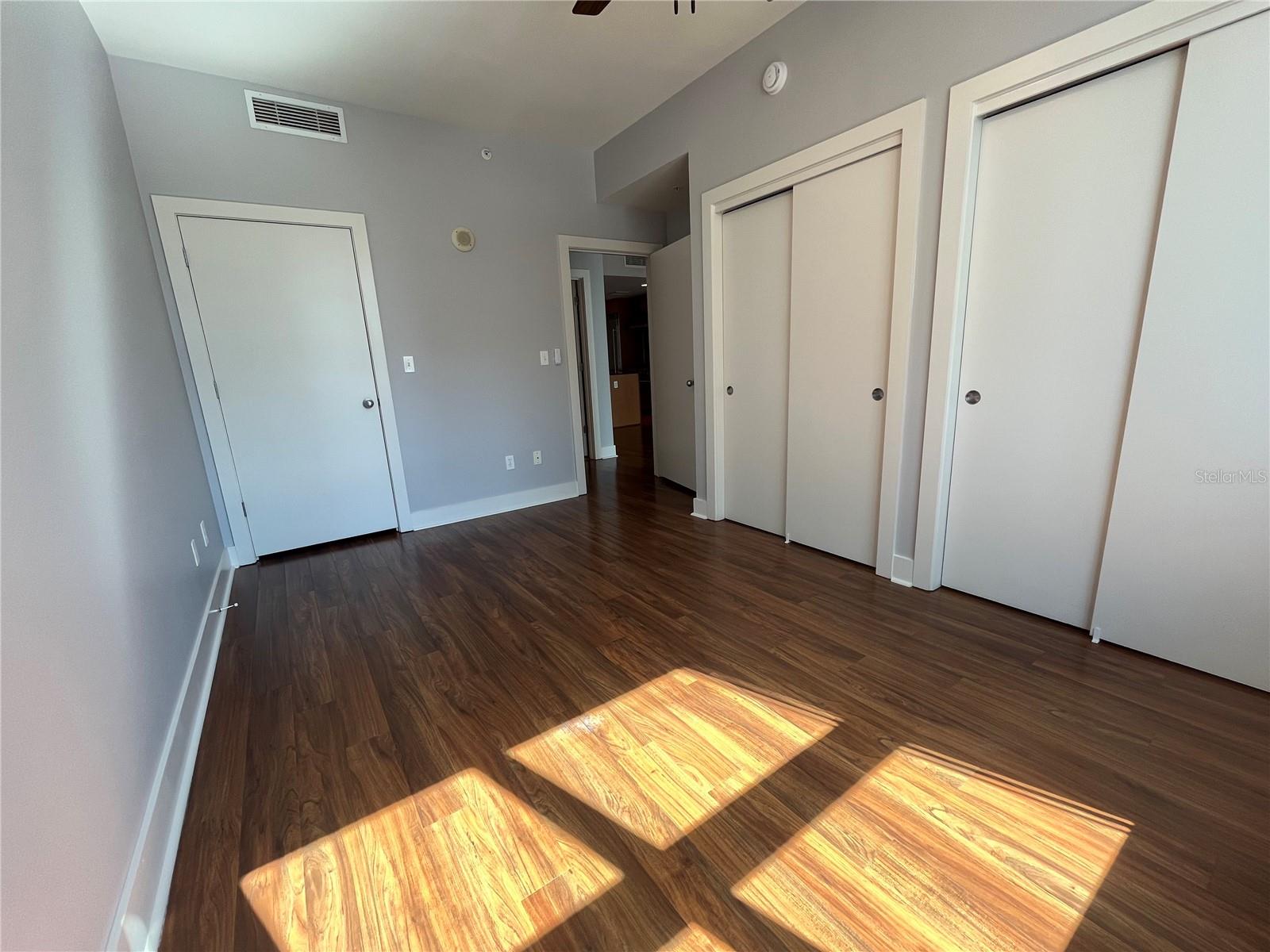 Image 11 of 38 For 1120 Kennedy Boulevard 515