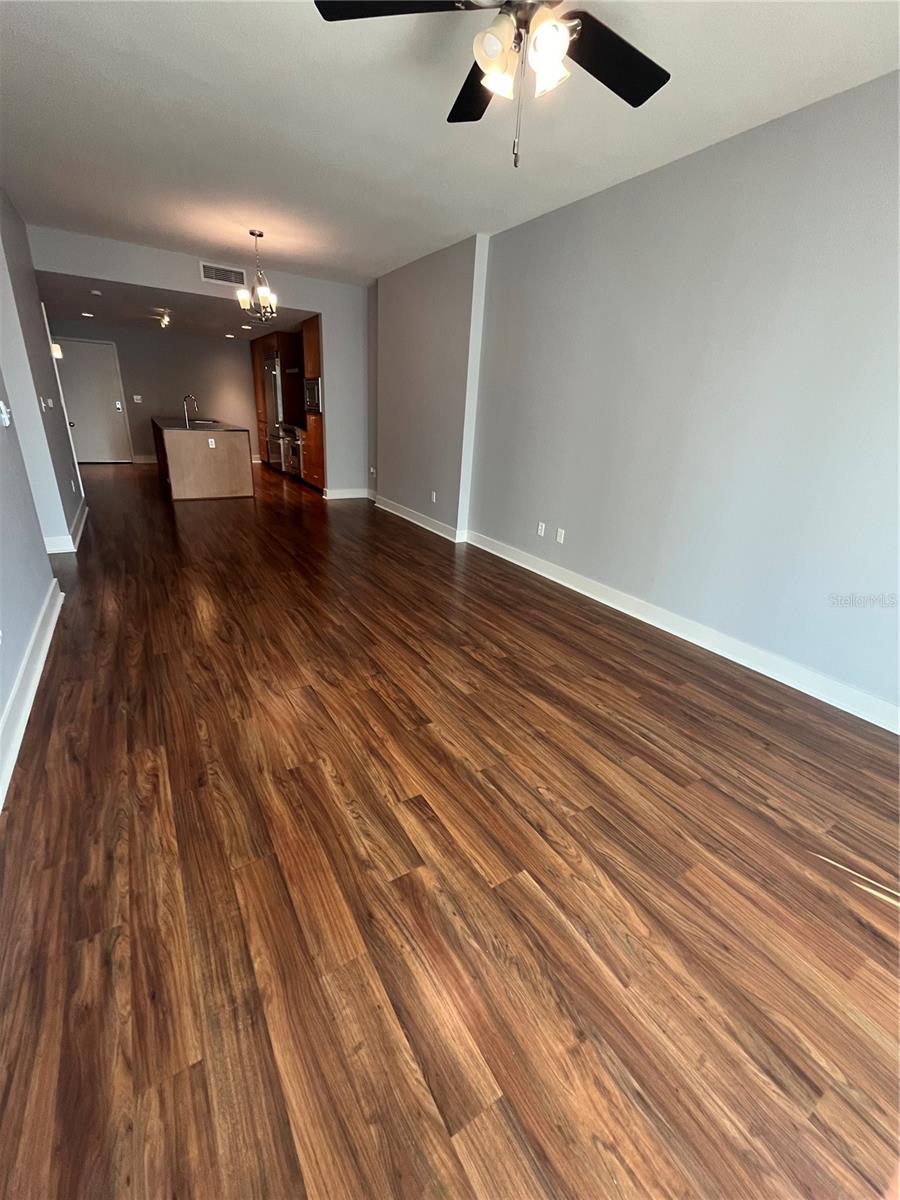 Image 18 of 38 For 1120 Kennedy Boulevard 515