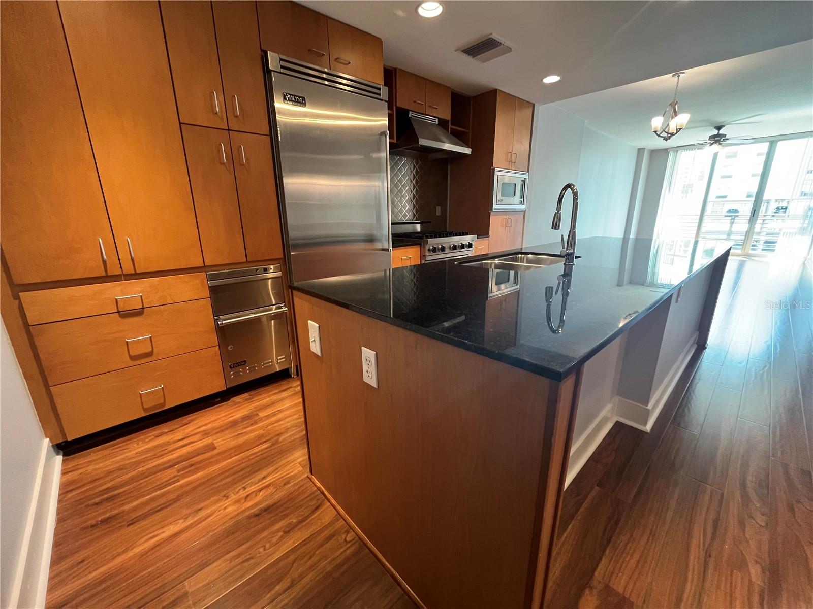 Image 2 of 38 For 1120 Kennedy Boulevard 515