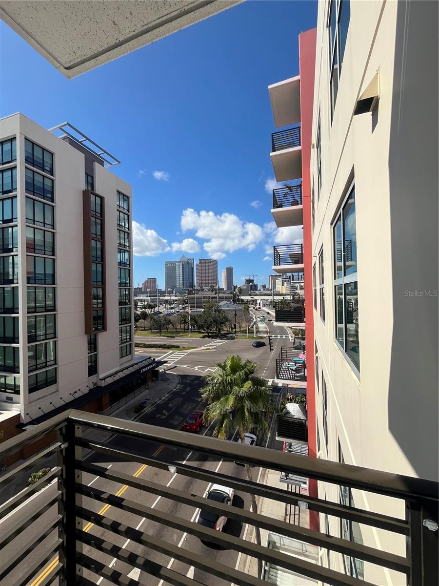 Image 21 of 38 For 1120 Kennedy Boulevard 515