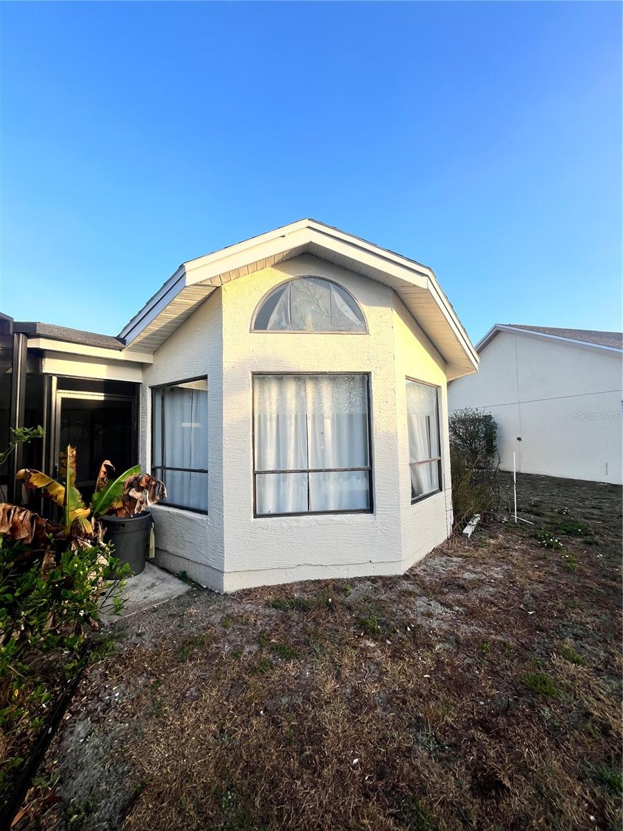 Image 7 of 11 For 3510 Chattsworth Court