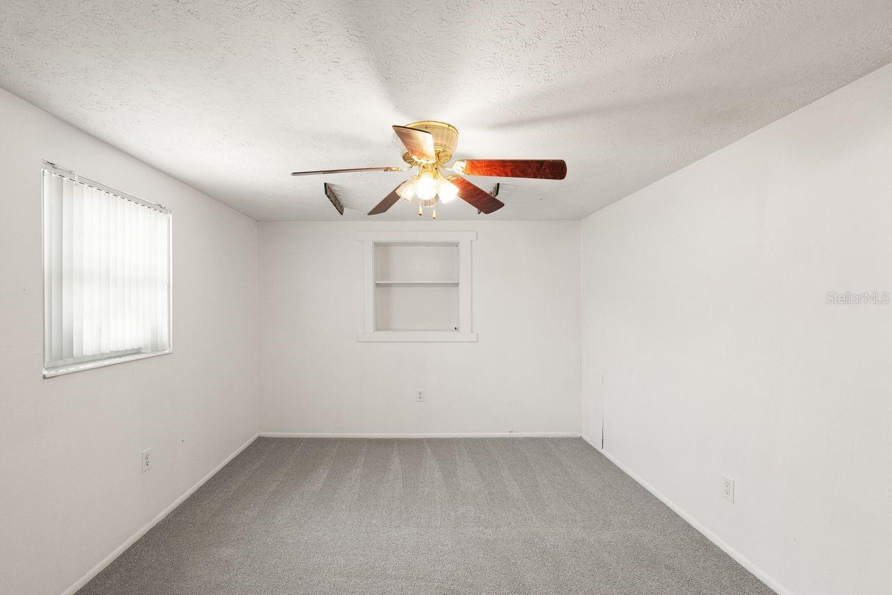 Image 11 of 22 For 6870 Parkside Drive