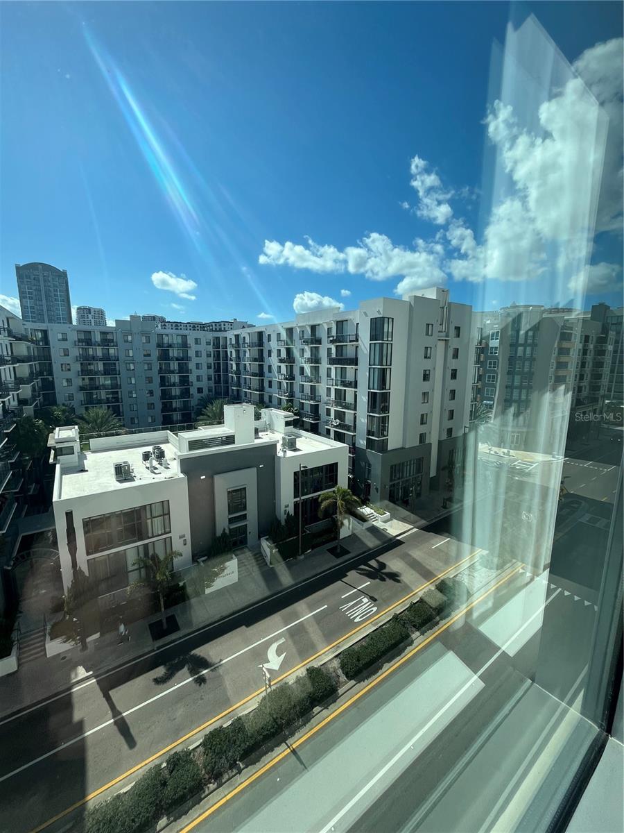 Image 15 of 36 For 1208 Kennedy Boulevard 614