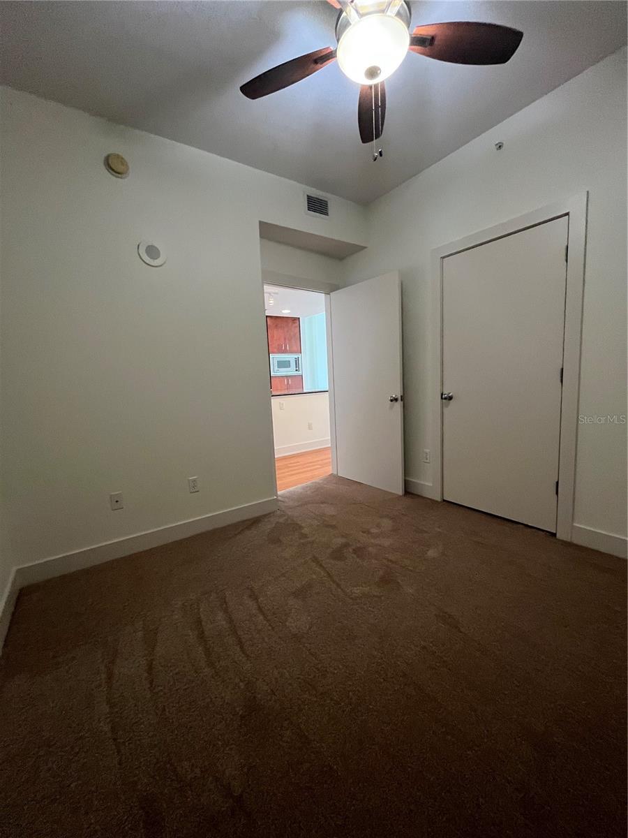 Image 17 of 36 For 1208 Kennedy Boulevard 614