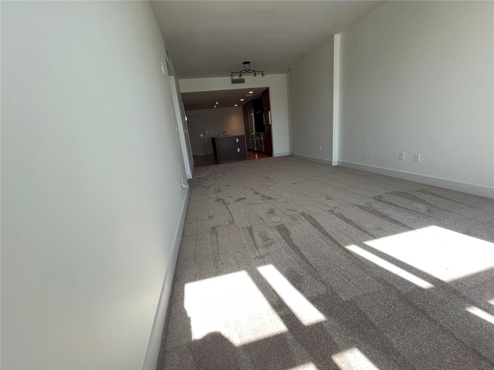 Image 6 of 36 For 1208 Kennedy Boulevard 614