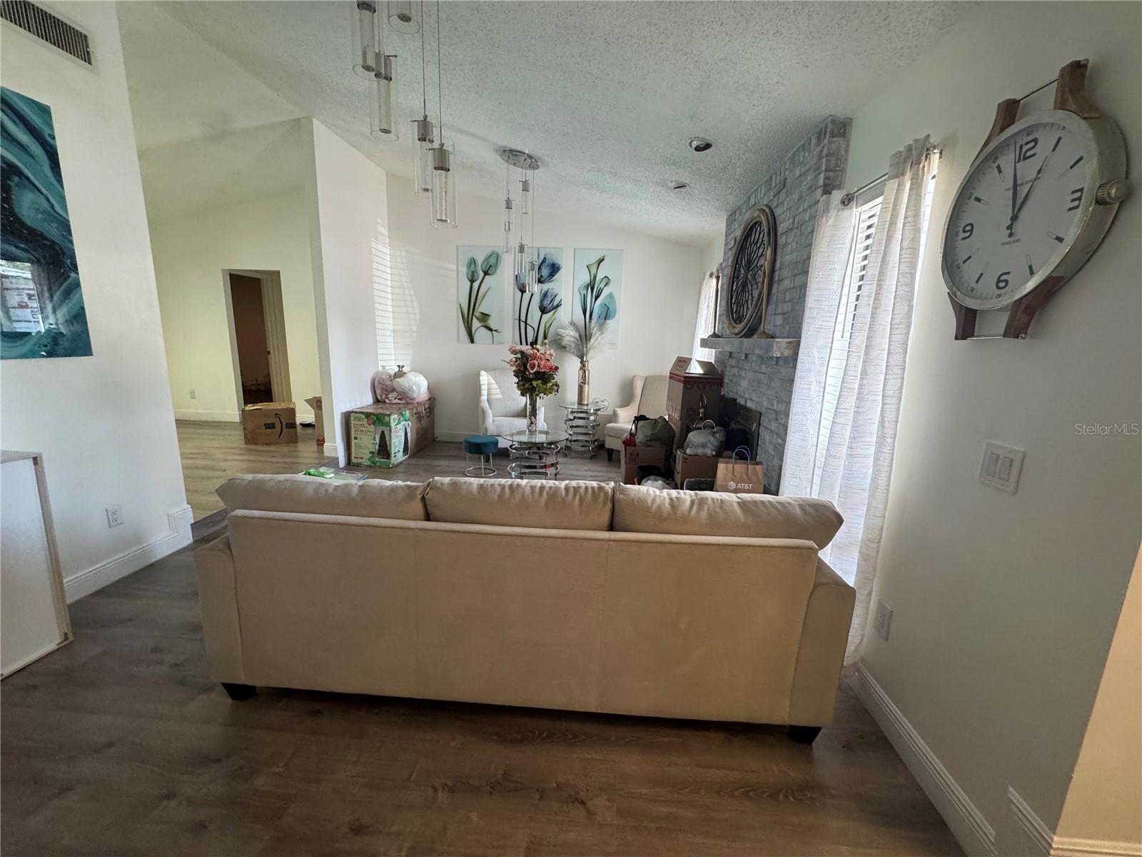 Image 6 of 59 For 5539 Pentail Circle