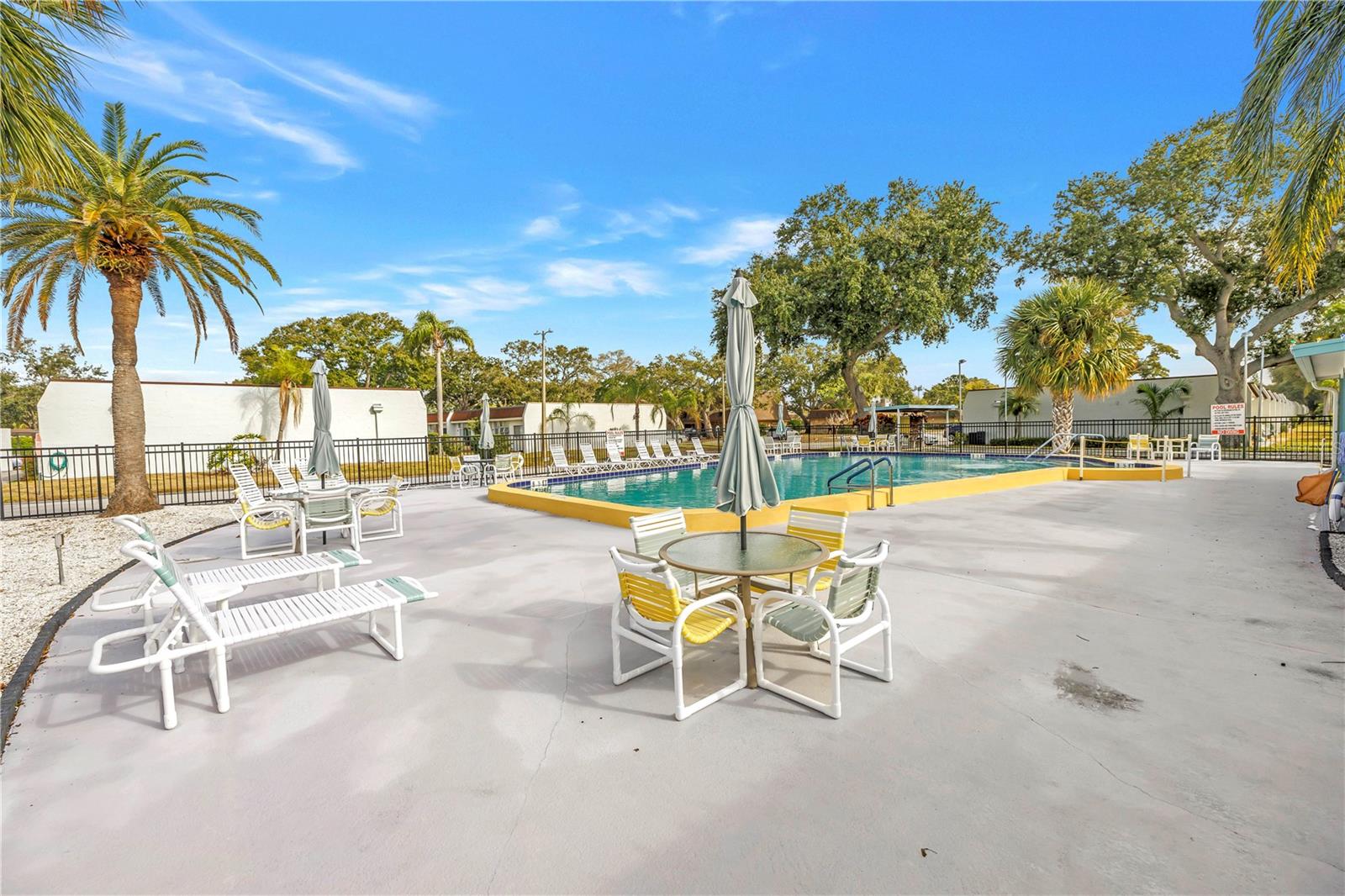 Image 34 of 46 For 9224 Mission Oaks Boulevard