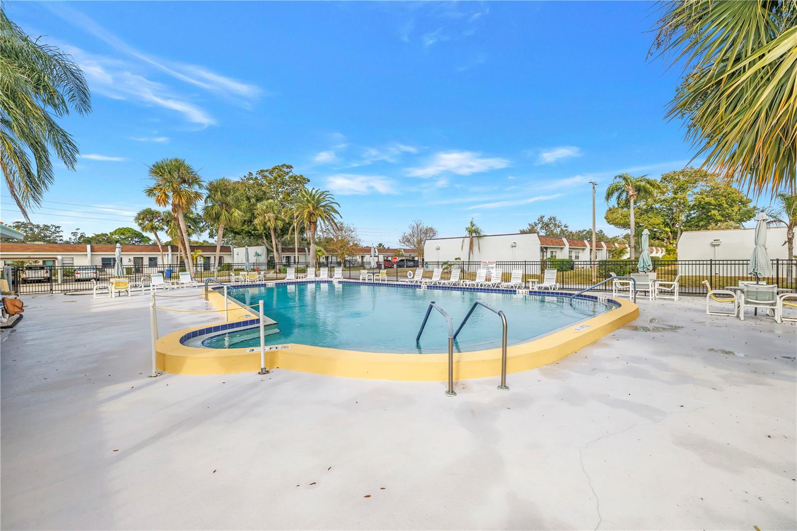 Image 36 of 46 For 9224 Mission Oaks Boulevard