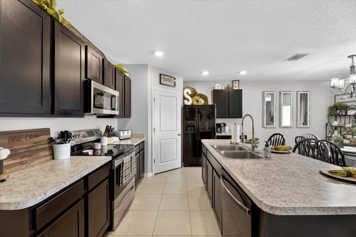 Image 3 of 57 For 3246 Northview Road