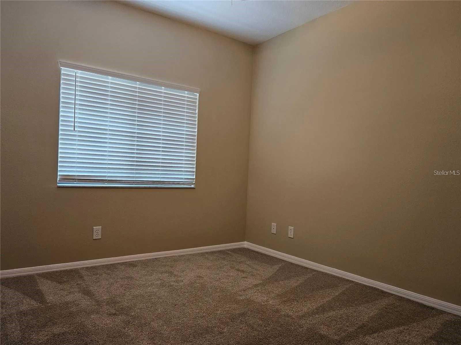 Image 30 of 46 For 1120 Blackwater Drive