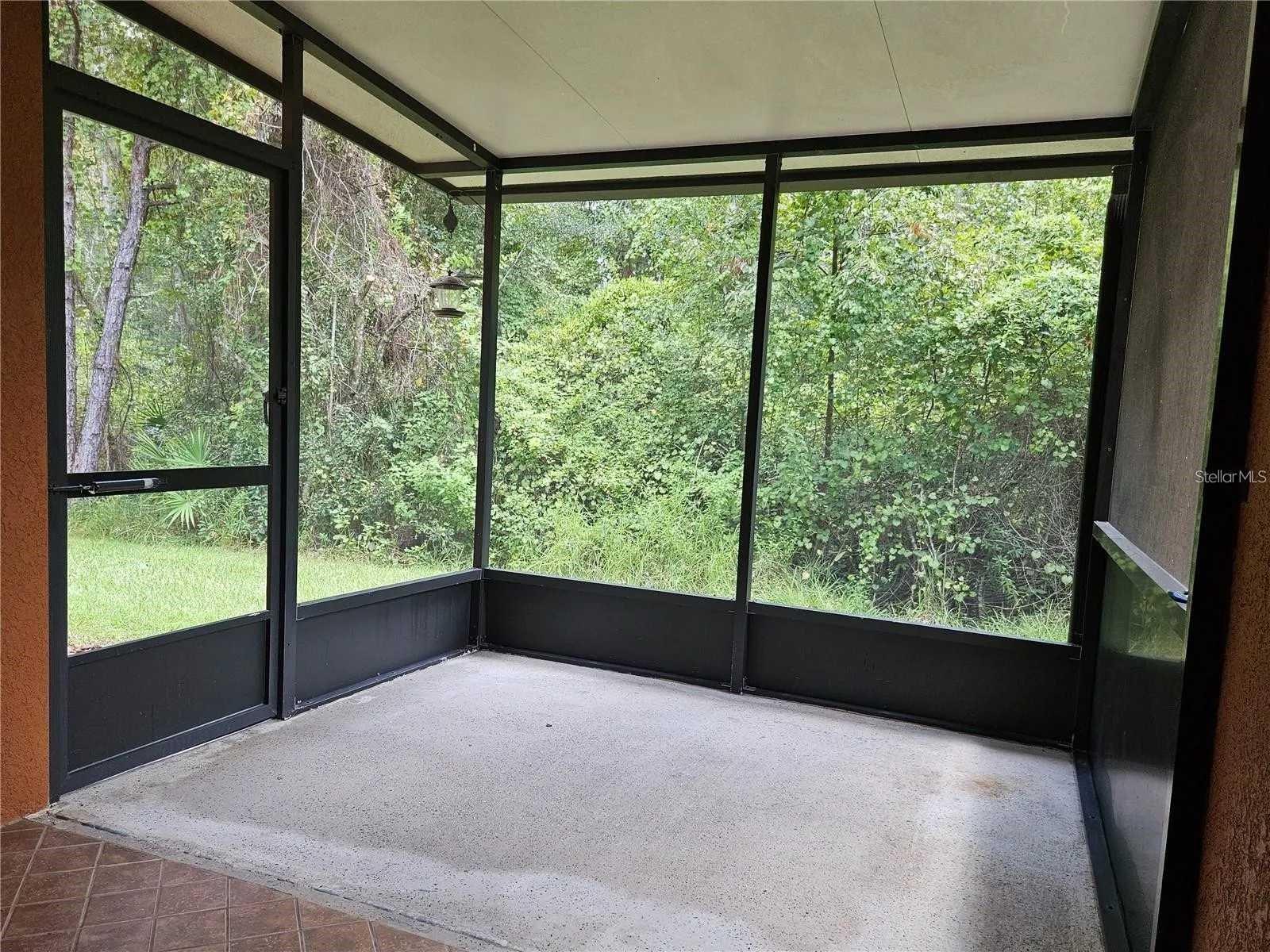 Image 37 of 46 For 1120 Blackwater Drive