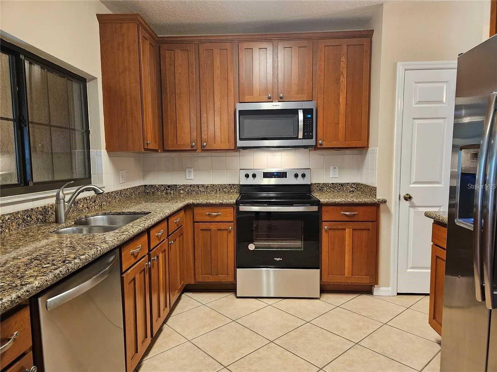 Image 9 of 46 For 1120 Blackwater Drive