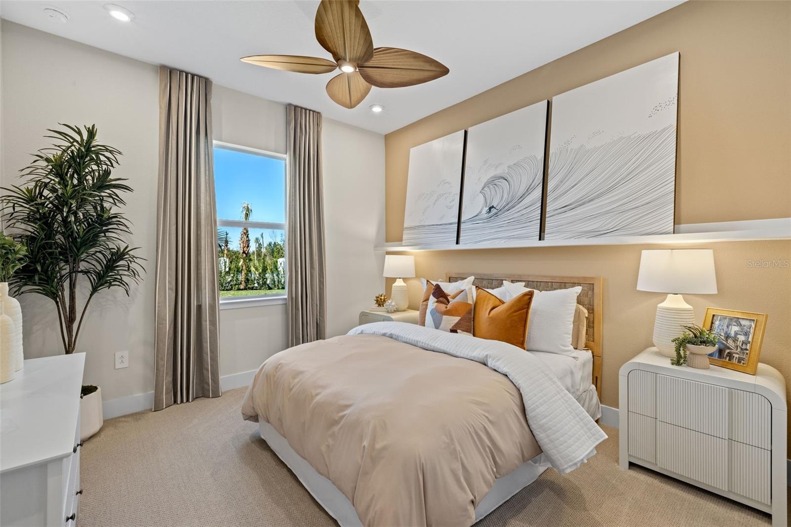 Image 23 of 34 For 12766 Jade Empress Loop 101