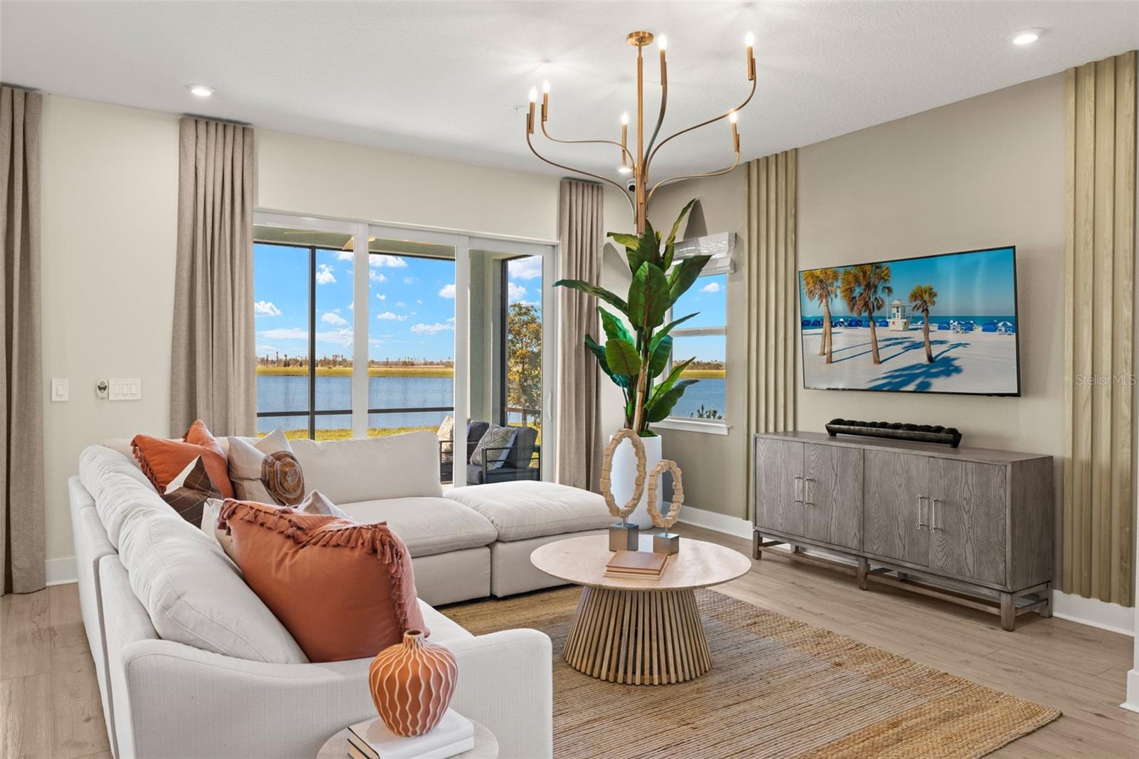 Image 4 of 34 For 12766 Jade Empress Loop 101