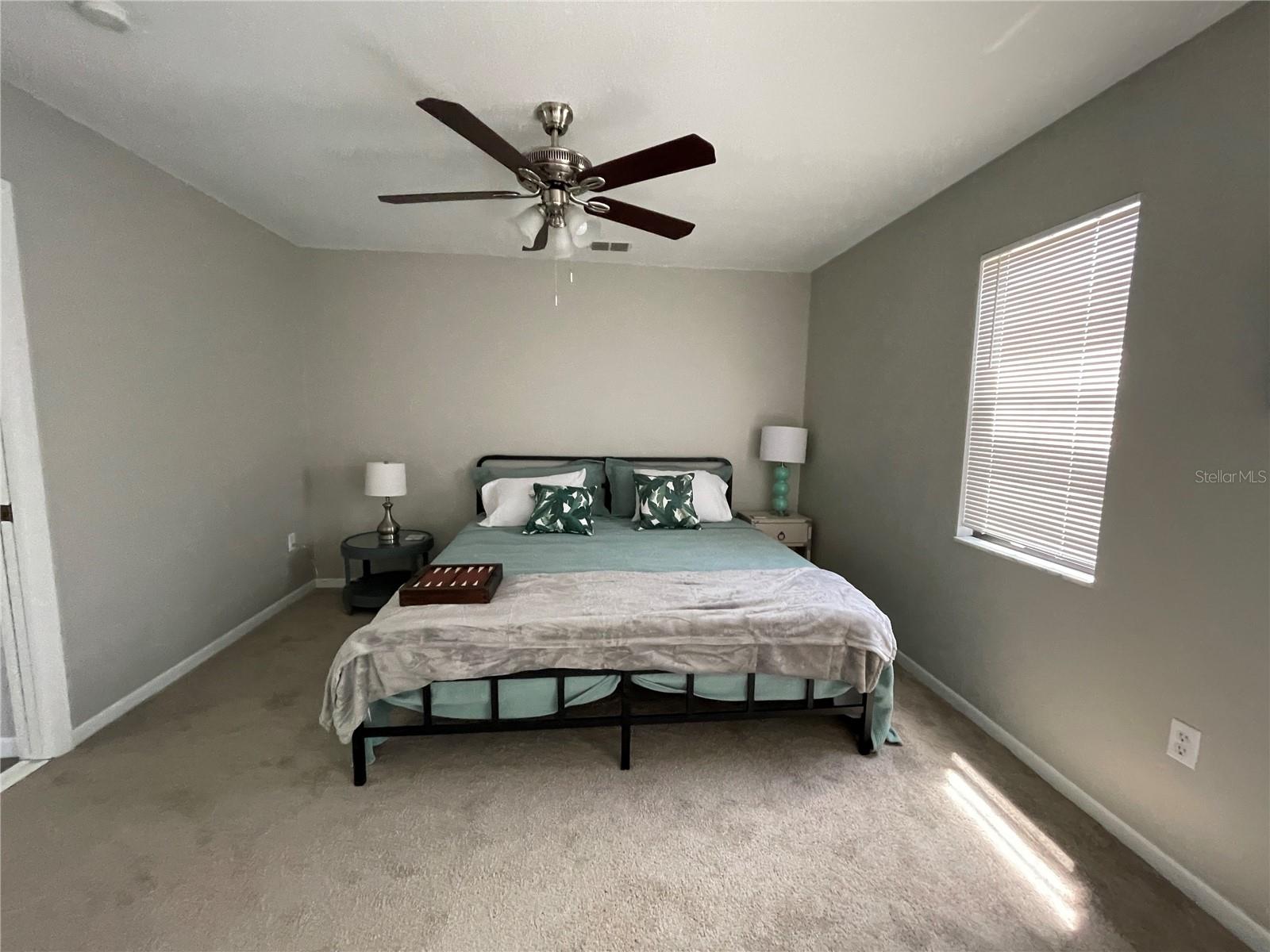 Listing photo id 6 for 606 Mayo Street