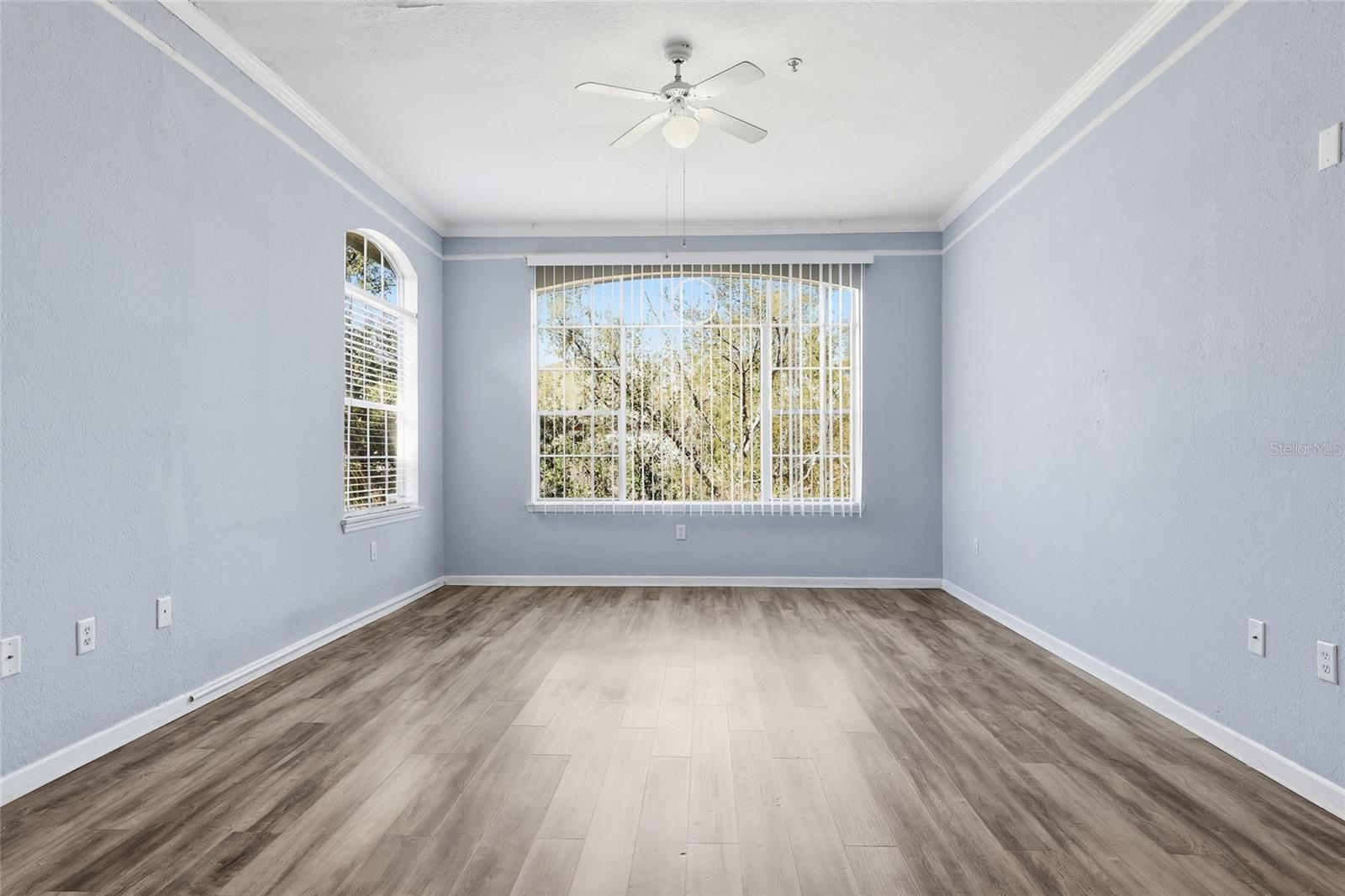 Image 7 of 21 For 17106 Carrington Park Drive 623