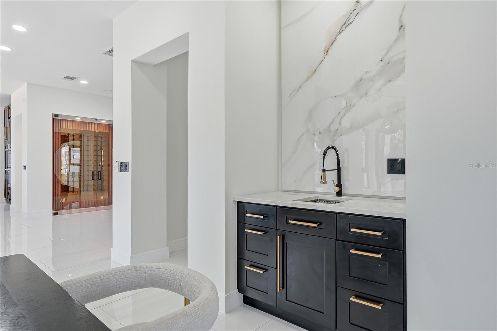 Image 24 of 100 For 7818 Hubert Avenue