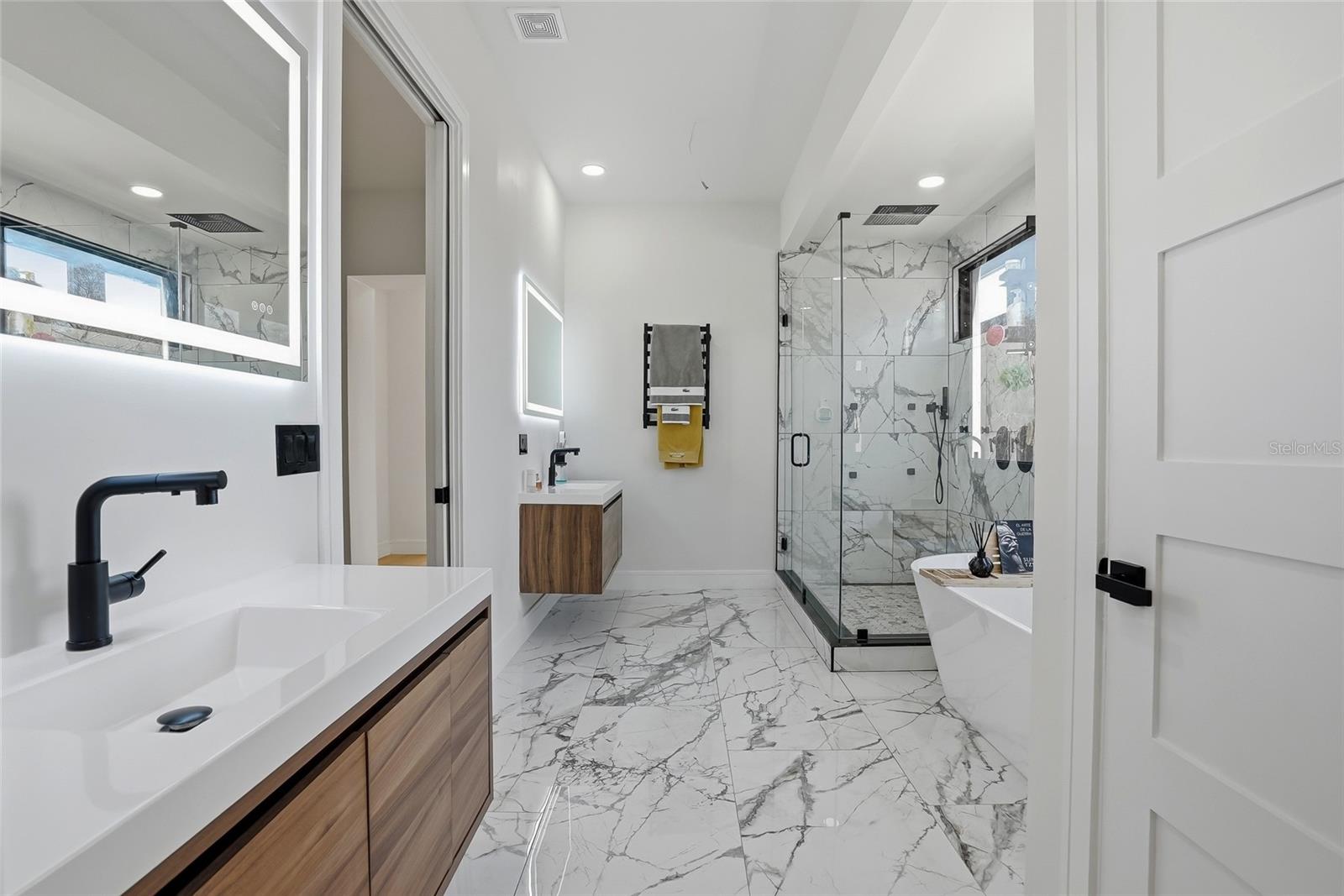 Image 46 of 100 For 7818 Hubert Avenue