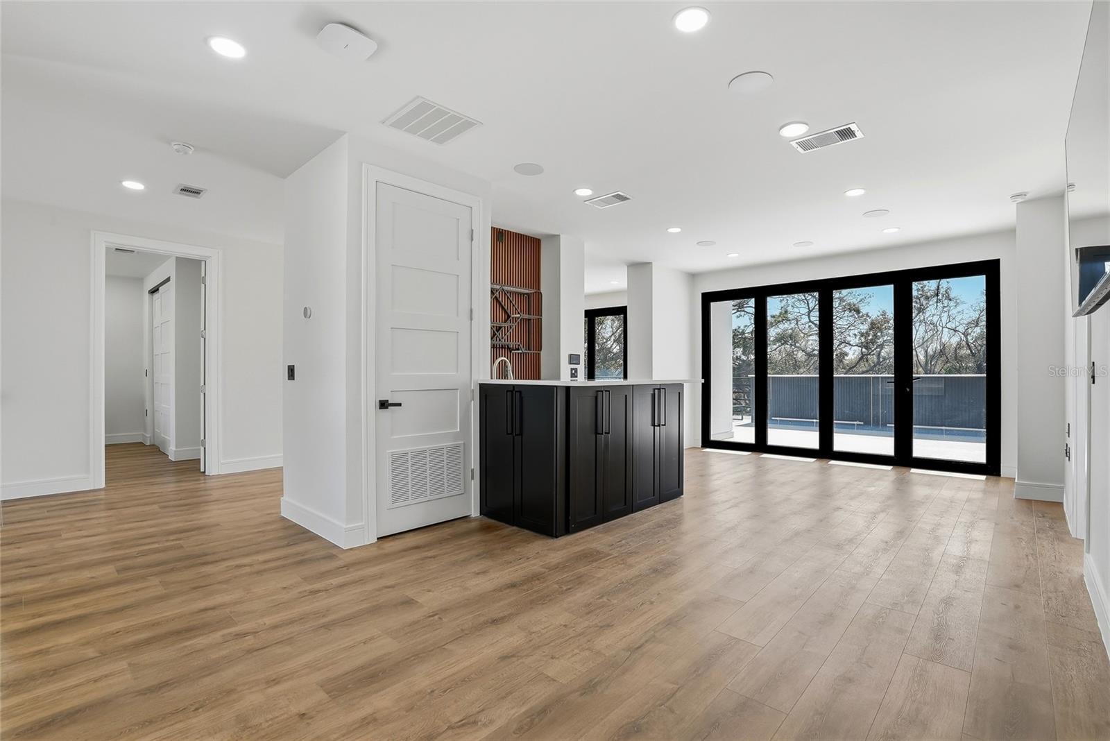 Image 64 of 100 For 7818 Hubert Avenue