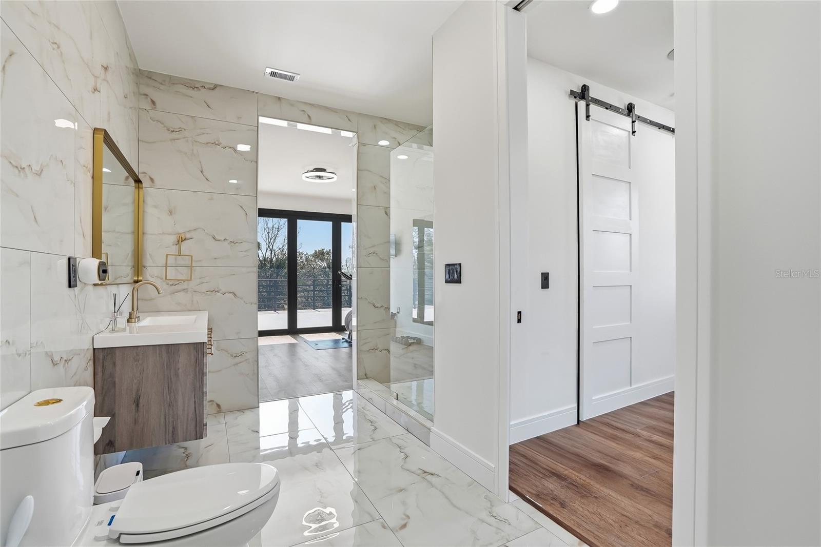 Image 78 of 100 For 7818 Hubert Avenue