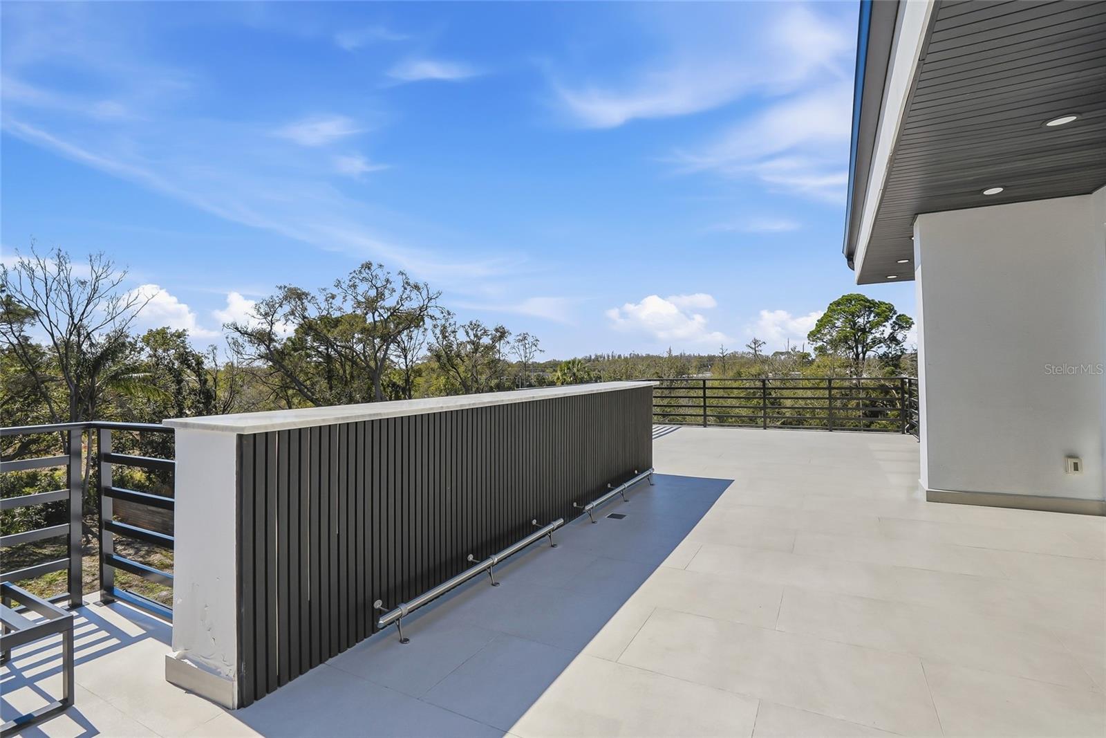 Image 83 of 100 For 7818 Hubert Avenue