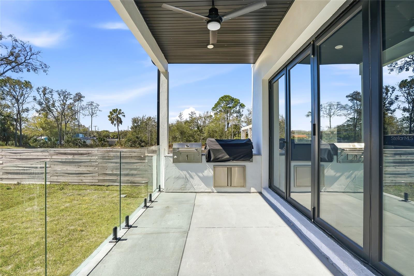 Image 88 of 100 For 7818 Hubert Avenue