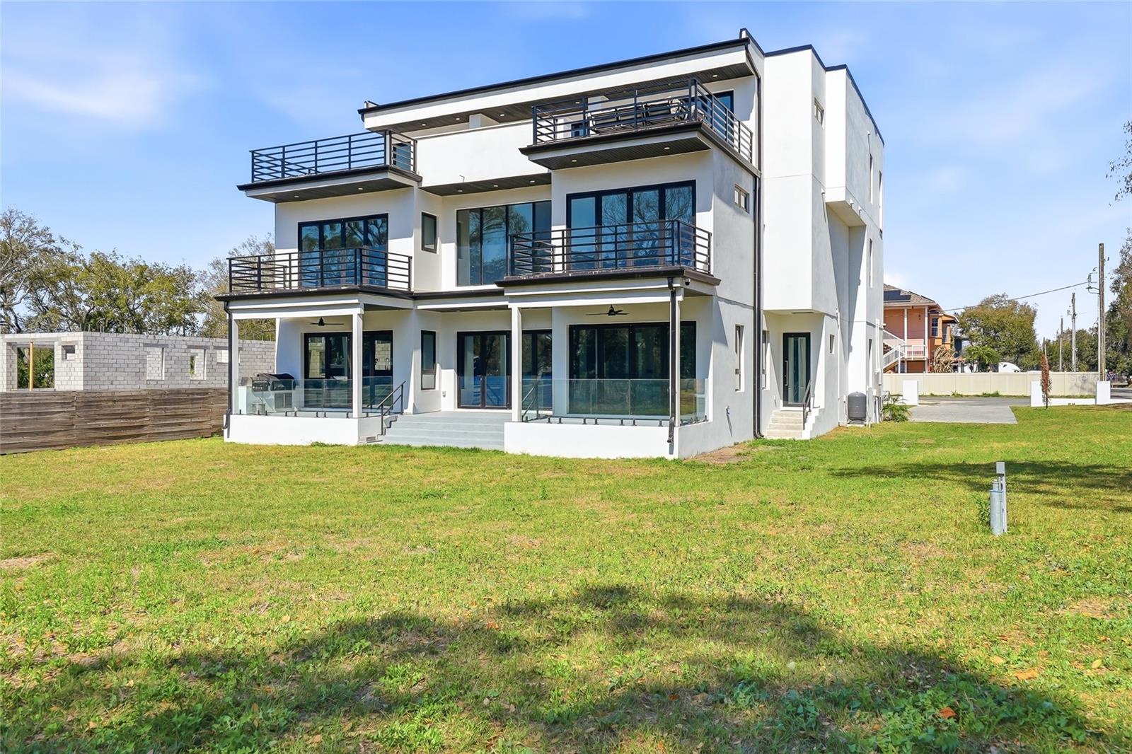 Image 93 of 100 For 7818 Hubert Avenue