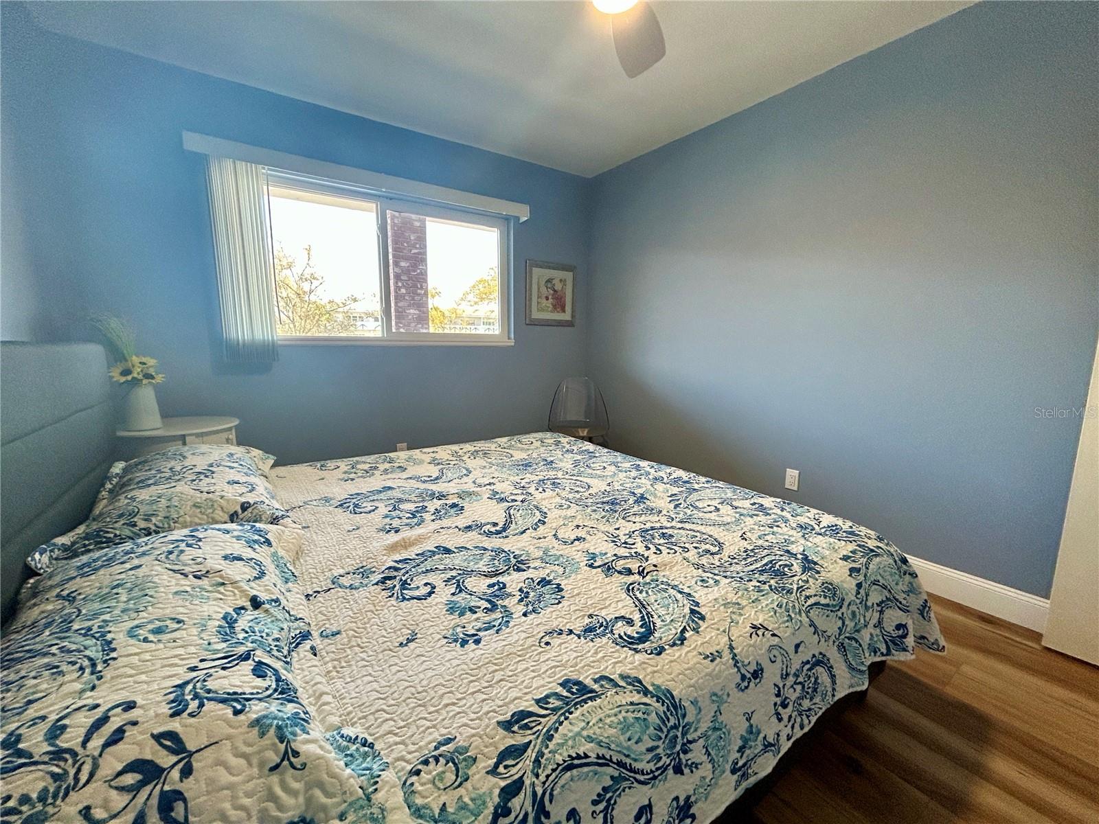 Image 31 of 59 For 2461 Rhodesian Drive 31