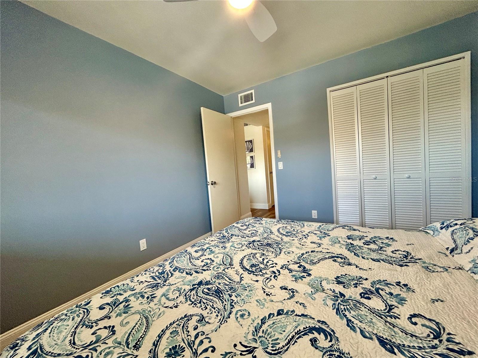 Image 32 of 59 For 2461 Rhodesian Drive 31