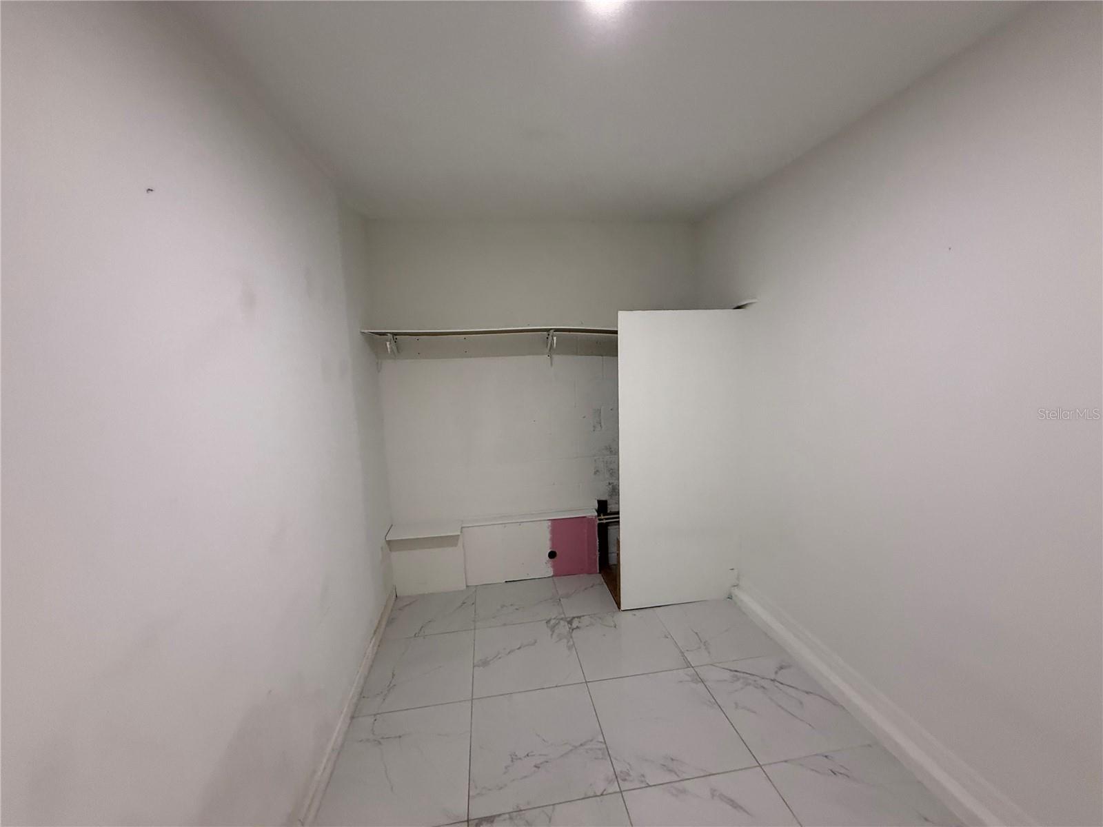 Image 16 of 18 For 12016 Miracle Mile Drive