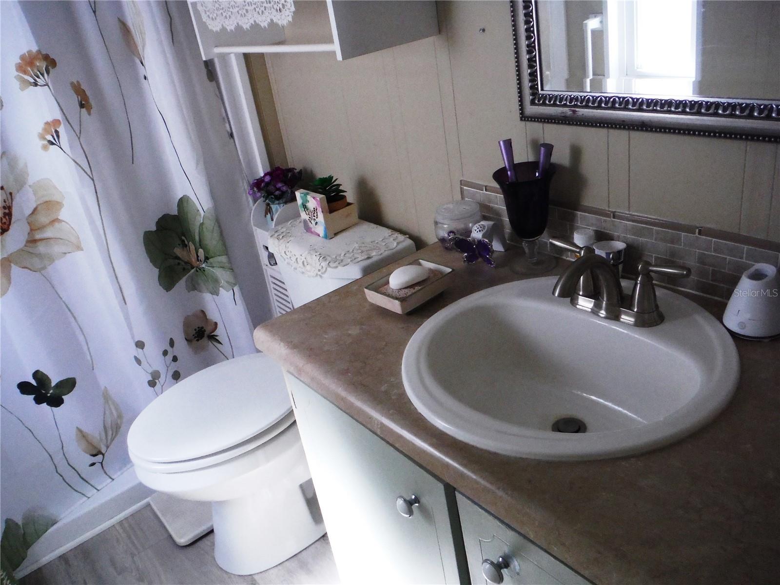 Image 17 of 41 For 124 Juniperus Drive 45