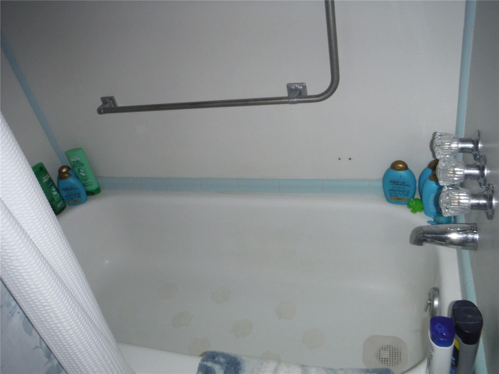 Image 24 of 41 For 124 Juniperus Drive 45