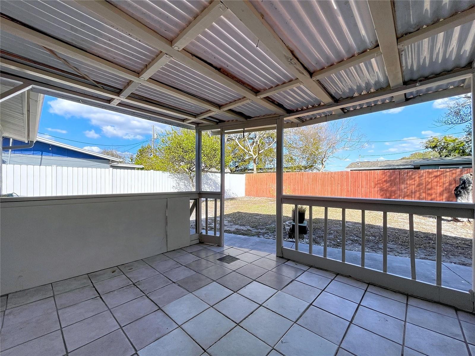 Image 42 of 70 For 2150 Maureen Drive