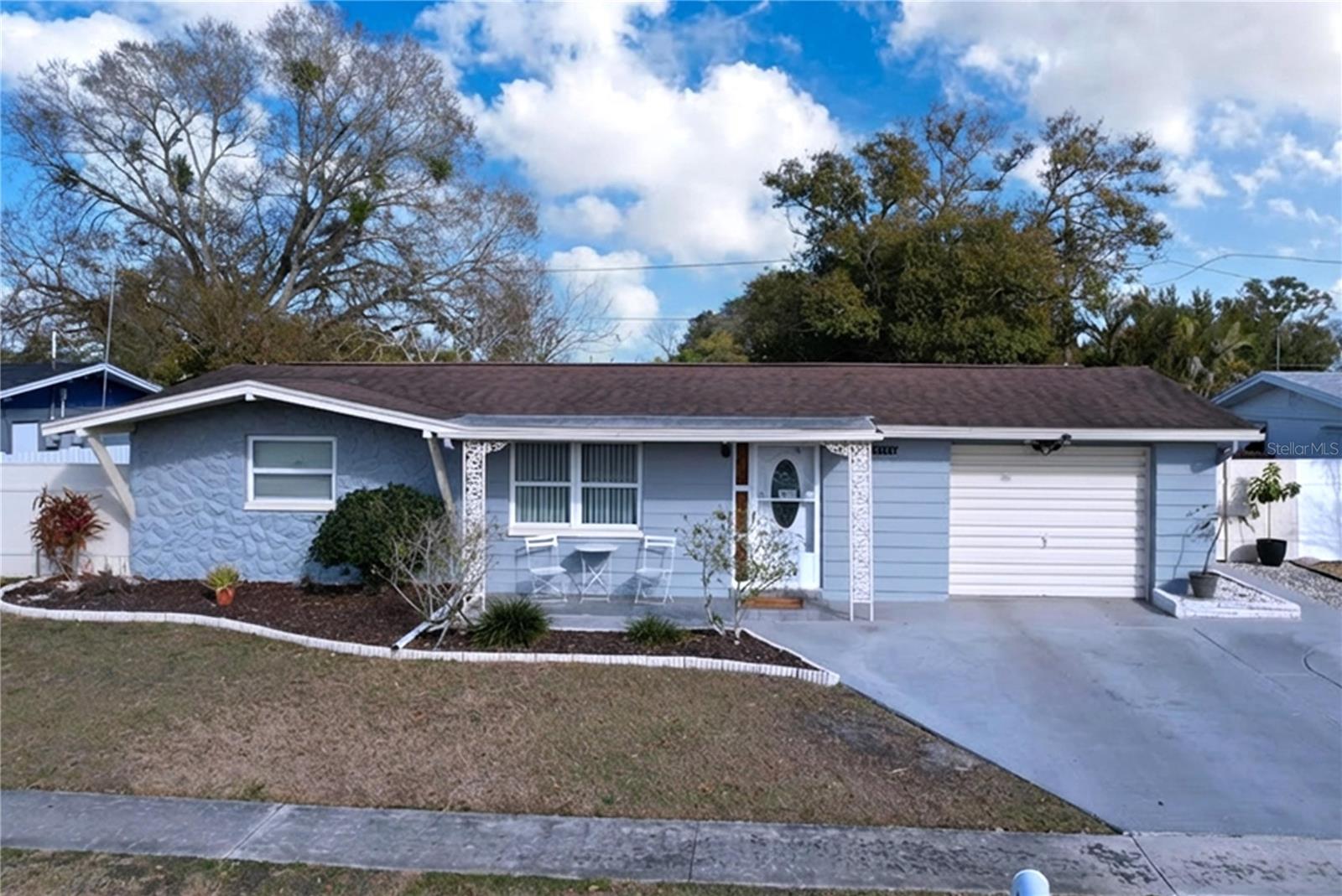 Image 58 of 70 For 2150 Maureen Drive