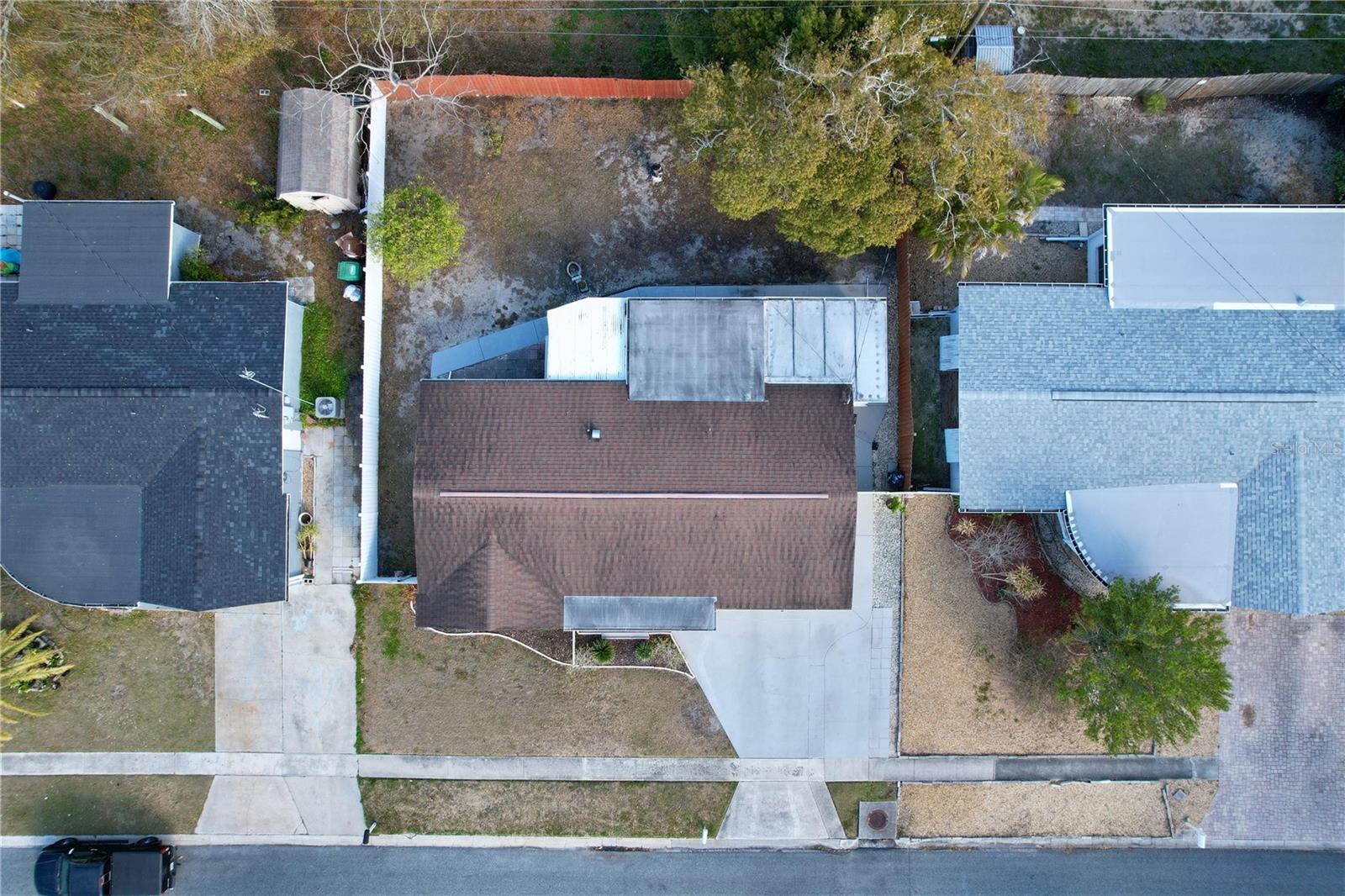 Image 63 of 70 For 2150 Maureen Drive