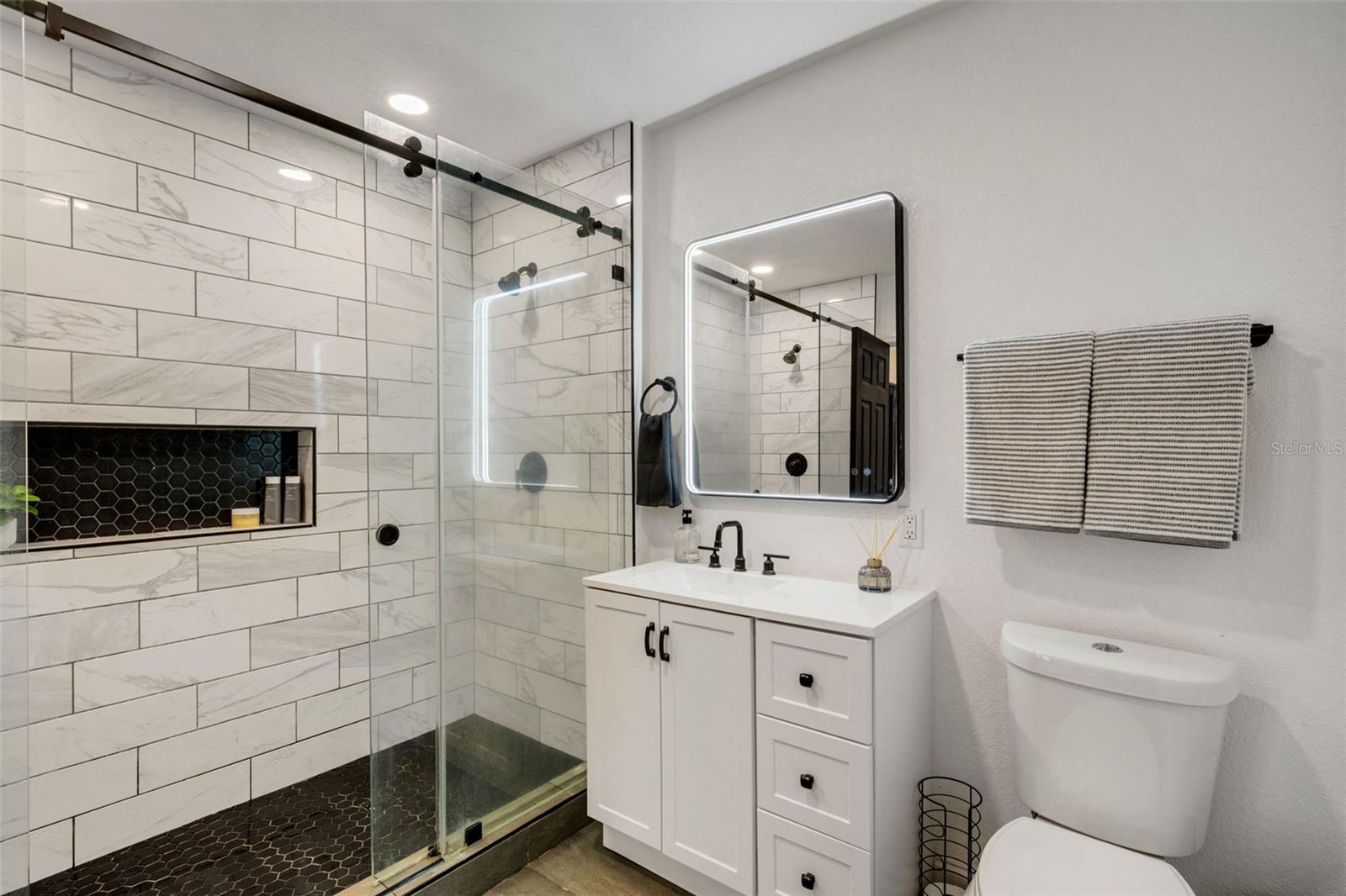 Image 20 of 44 For 10016 Ridge Rd