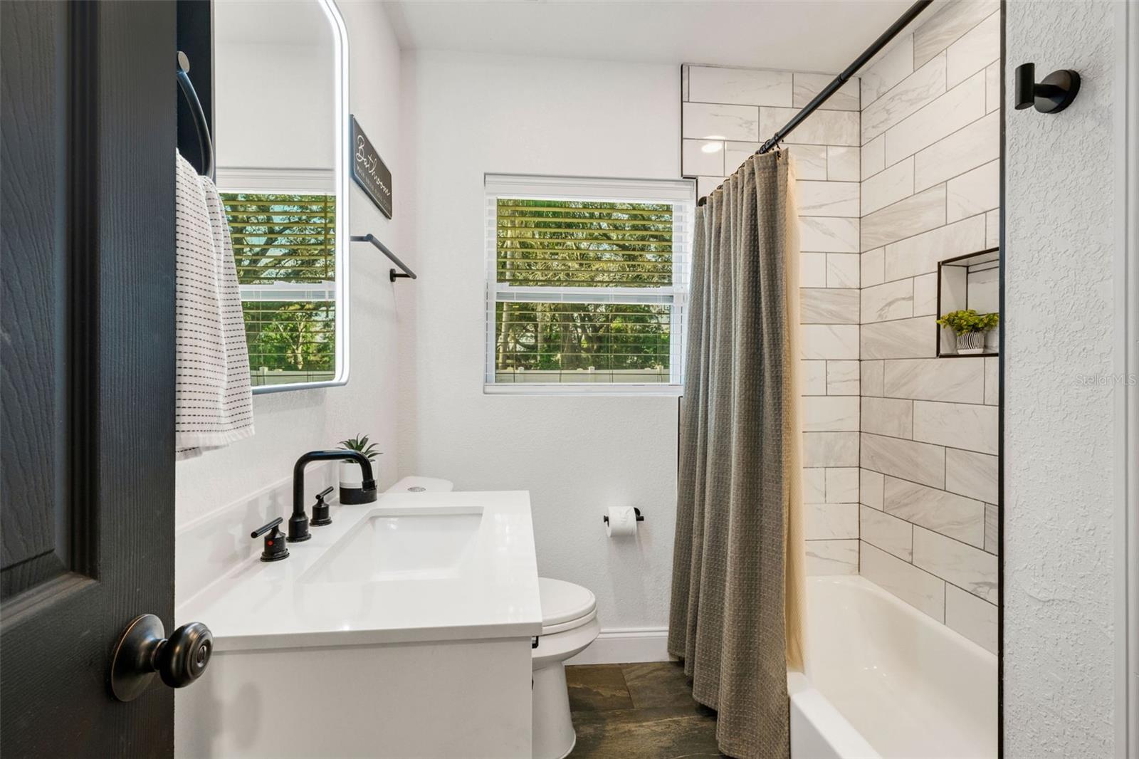 Image 23 of 44 For 10016 Ridge Rd