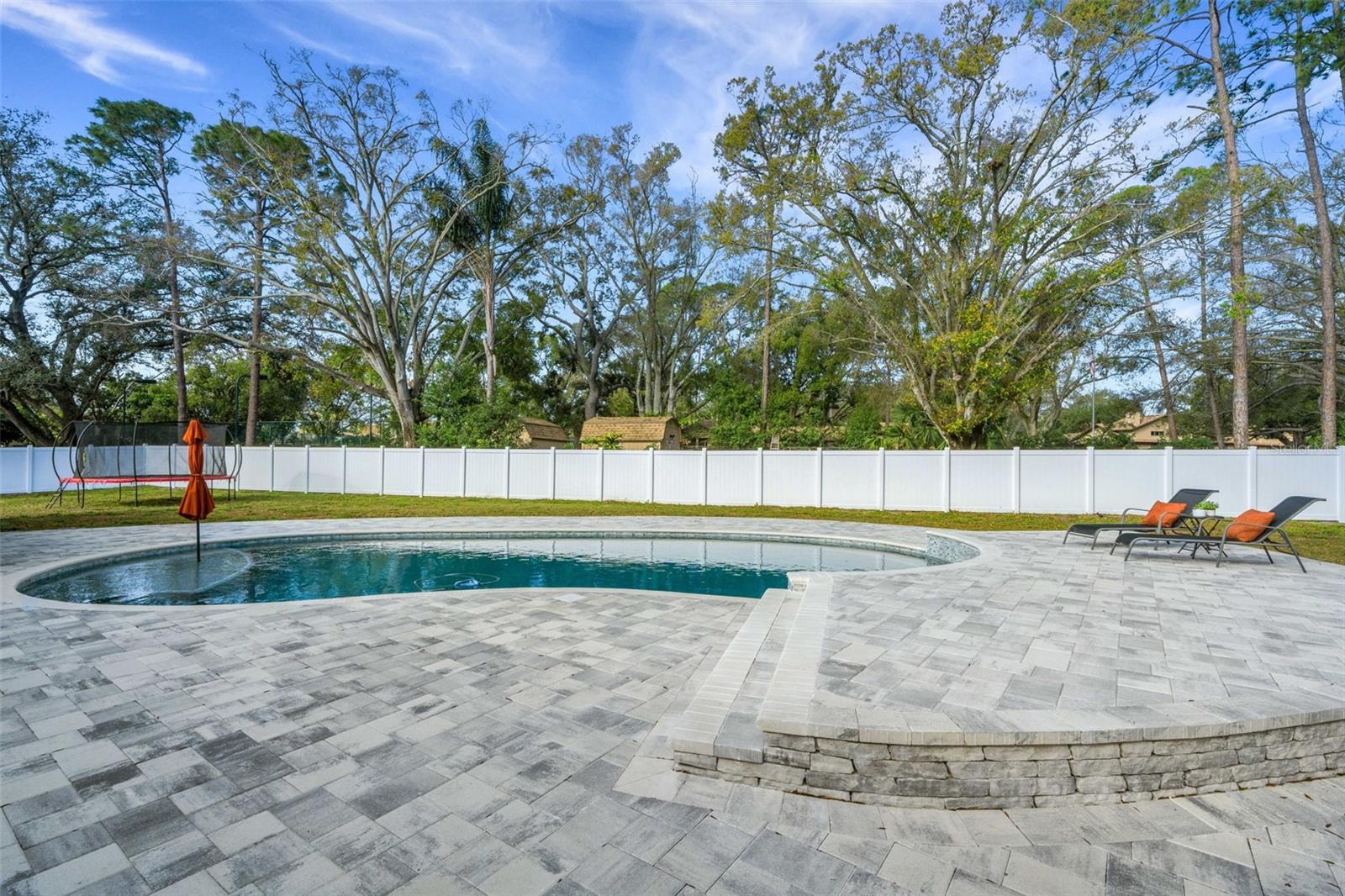 Image 27 of 44 For 10016 Ridge Rd