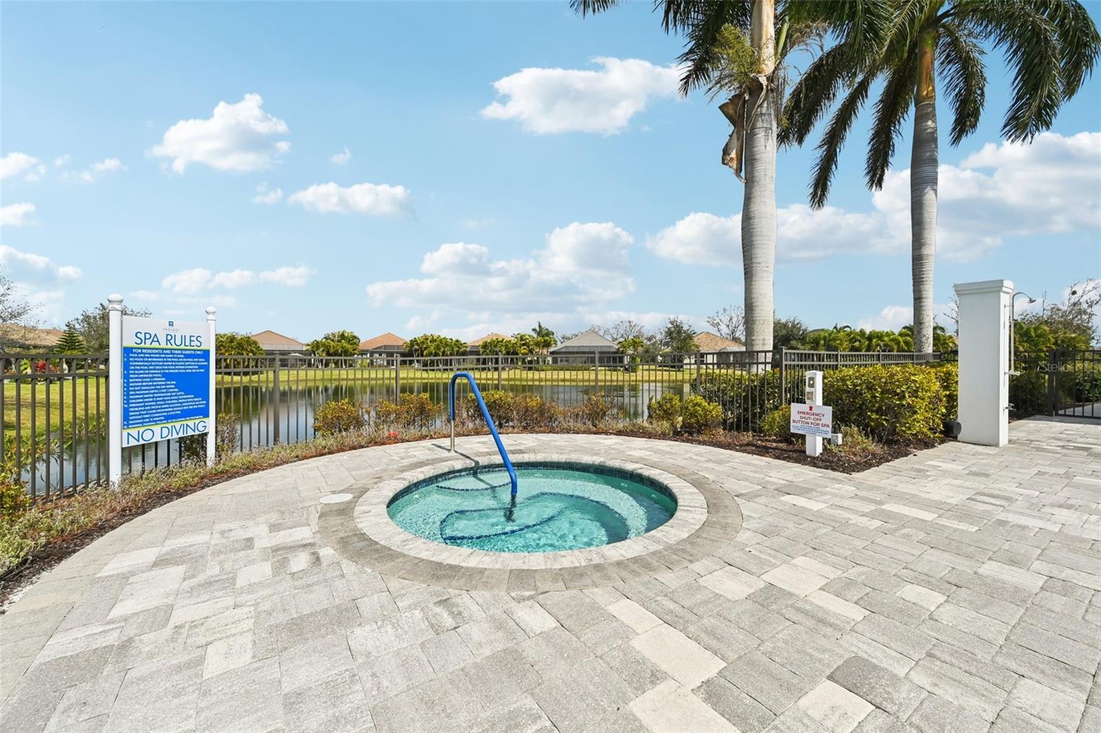 Image 36 of 39 For 12819 Coastal Breeze Way