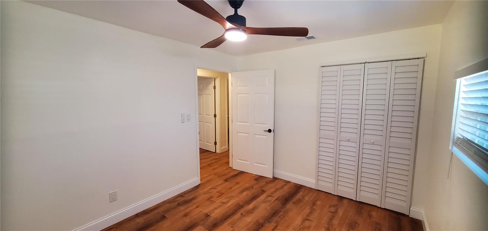 Image 9 of 12 For 3865 15th Avenue S