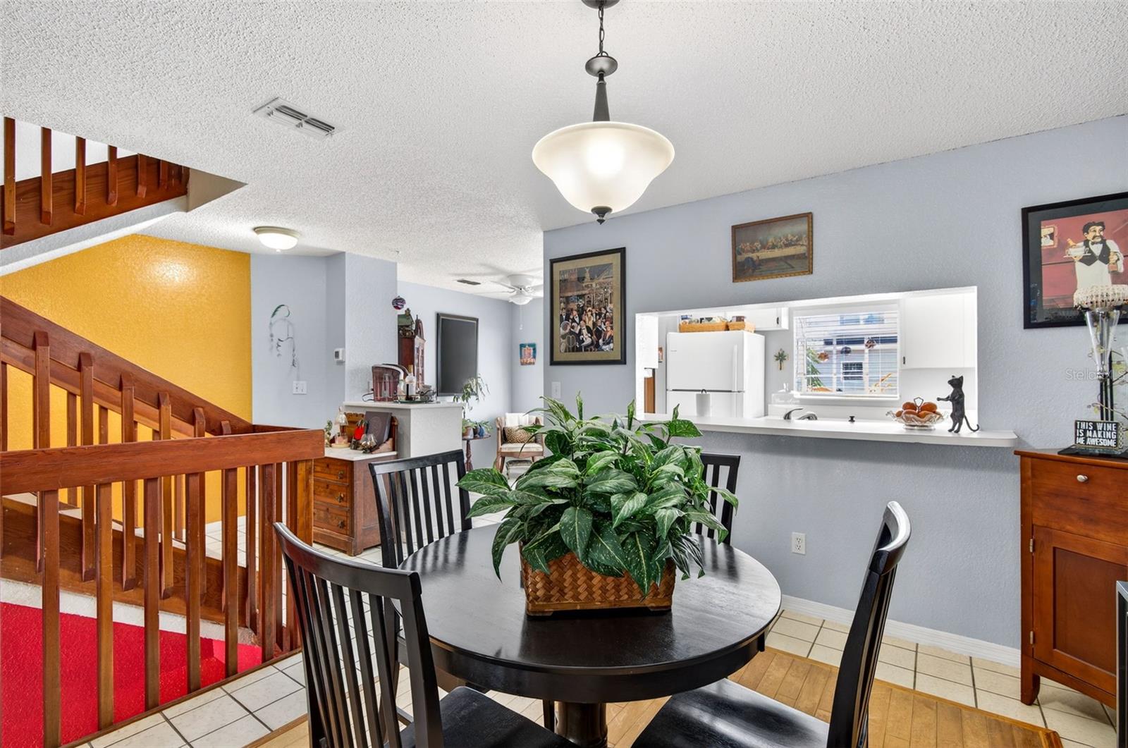 Image 22 of 48 For 11722 Currie Lane F2