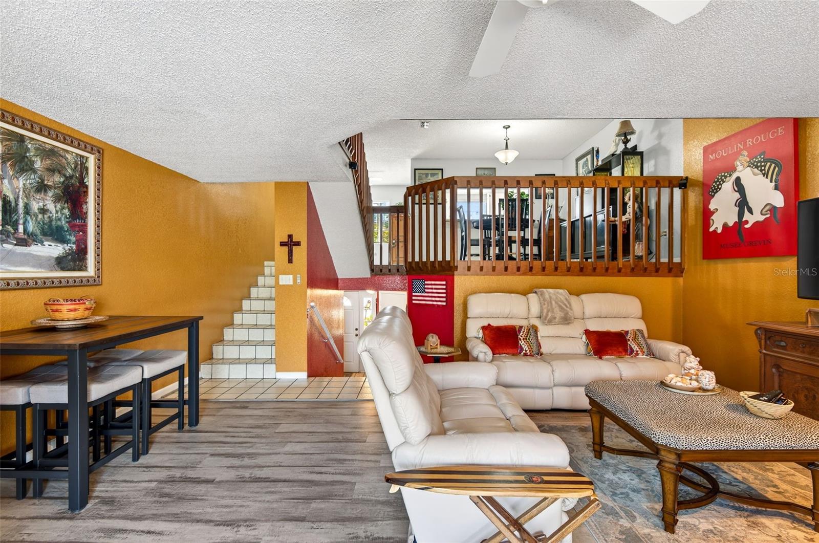 Image 32 of 48 For 11722 Currie Lane F2